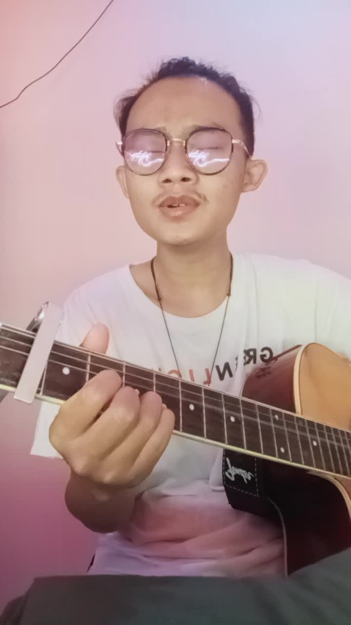 Wisnu Muhammad Ramadhan_22 tahun_Brebes_Andmesh_Cinta luar biasa