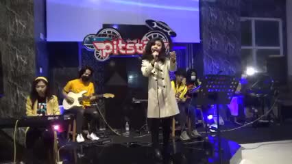 Just the two of us by d'Absolute Band Samarang #ShowyourTalentRctiPlus
#RctiPlus #Rcti
#ShowyourTalent
#ShowyourTalentSeason2
#Showmeyourvo