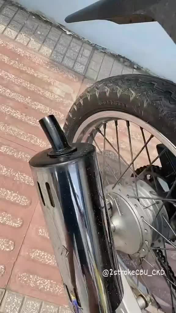 suzuki rgv120