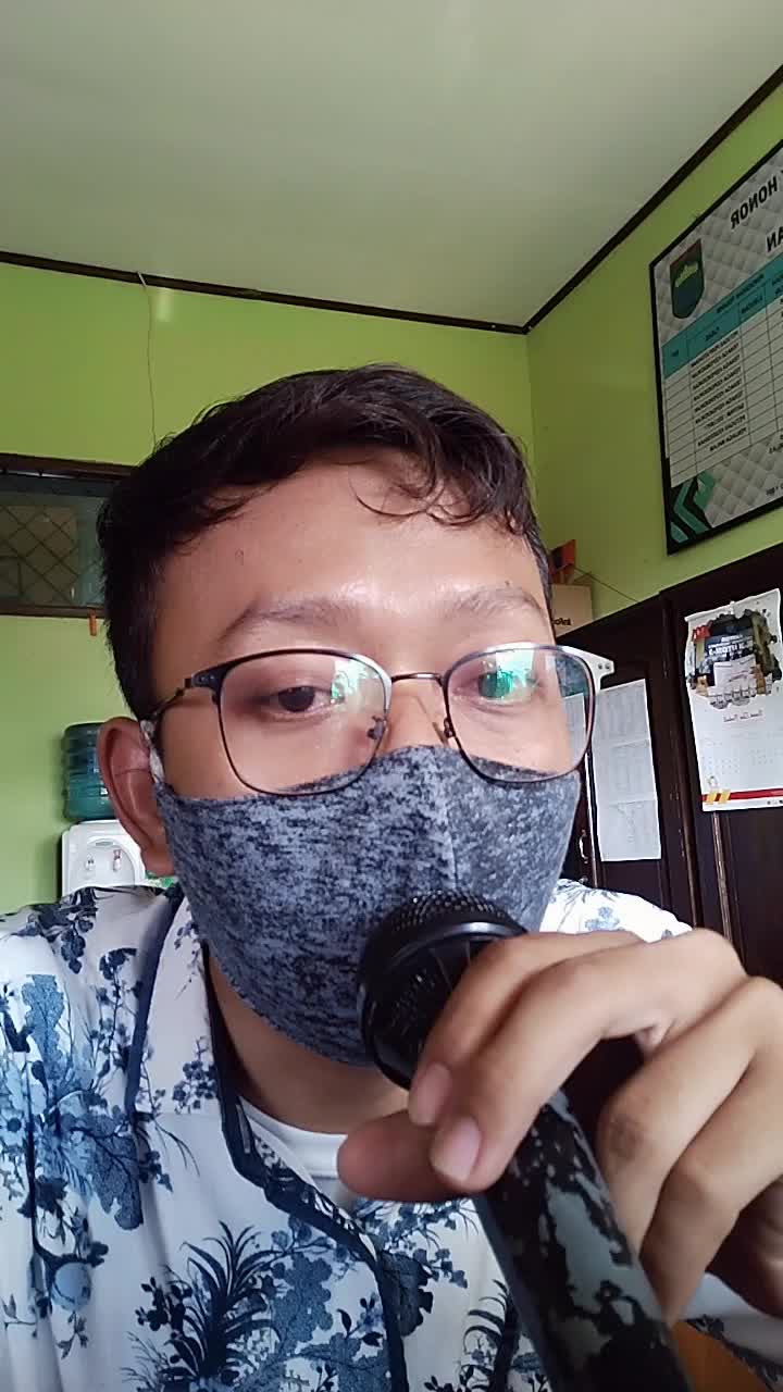 Bismillah. Masih Belajar. Ucep Saifulloh, 29 tahun asal Lampung, Guru. #onlineauditionrisingstarindonesiadangdut
