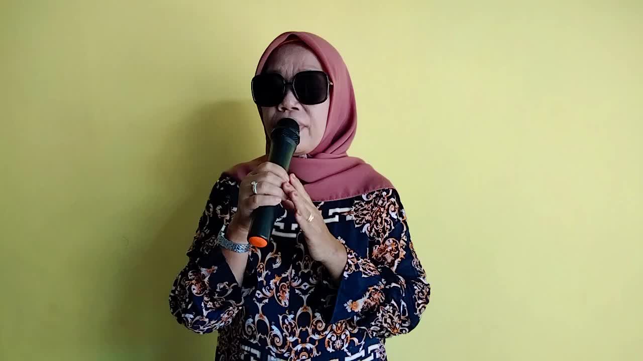 "TAMPA BATAS WAKTU"- Ade Govinda Ft Fadly (Cover By Hernawati) #RCTIPlus #HomeOfTalentRCTIPlus #IkatanCinta #TampaBatasWaktu 