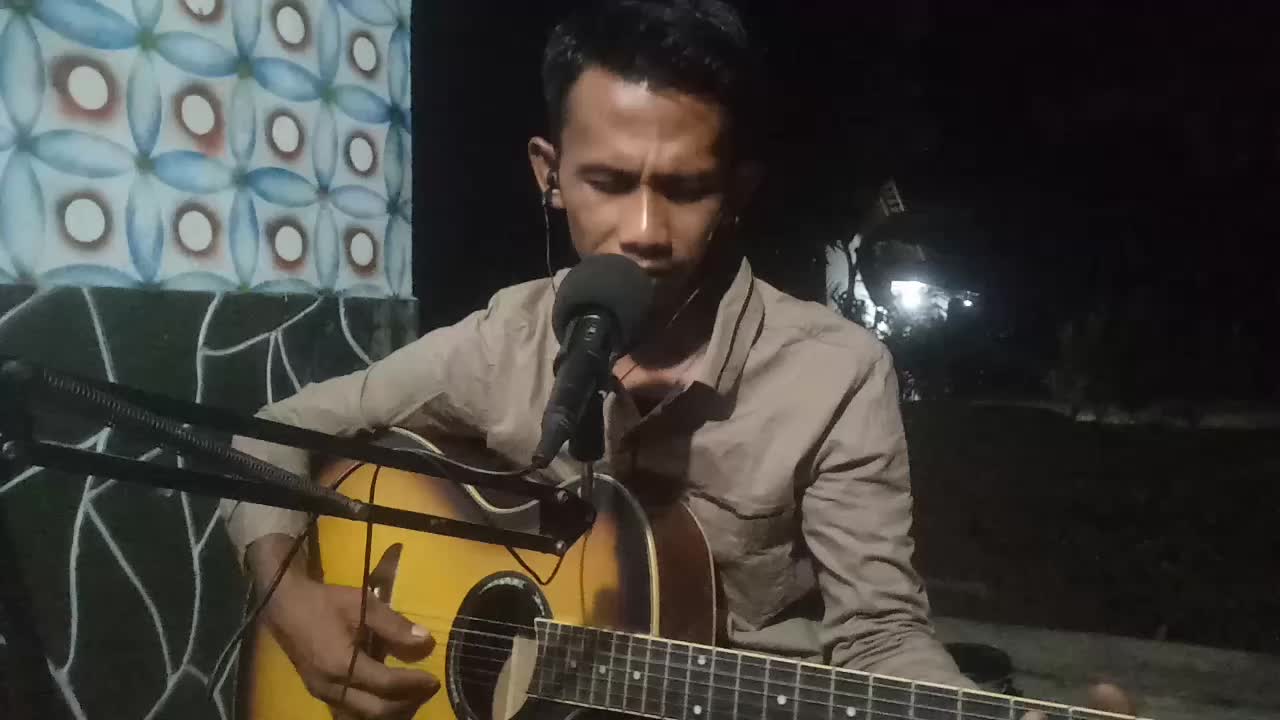 titip cinta [ona sutra]...isnain puja kesuma kota lubuk linggau...sumatera selatan