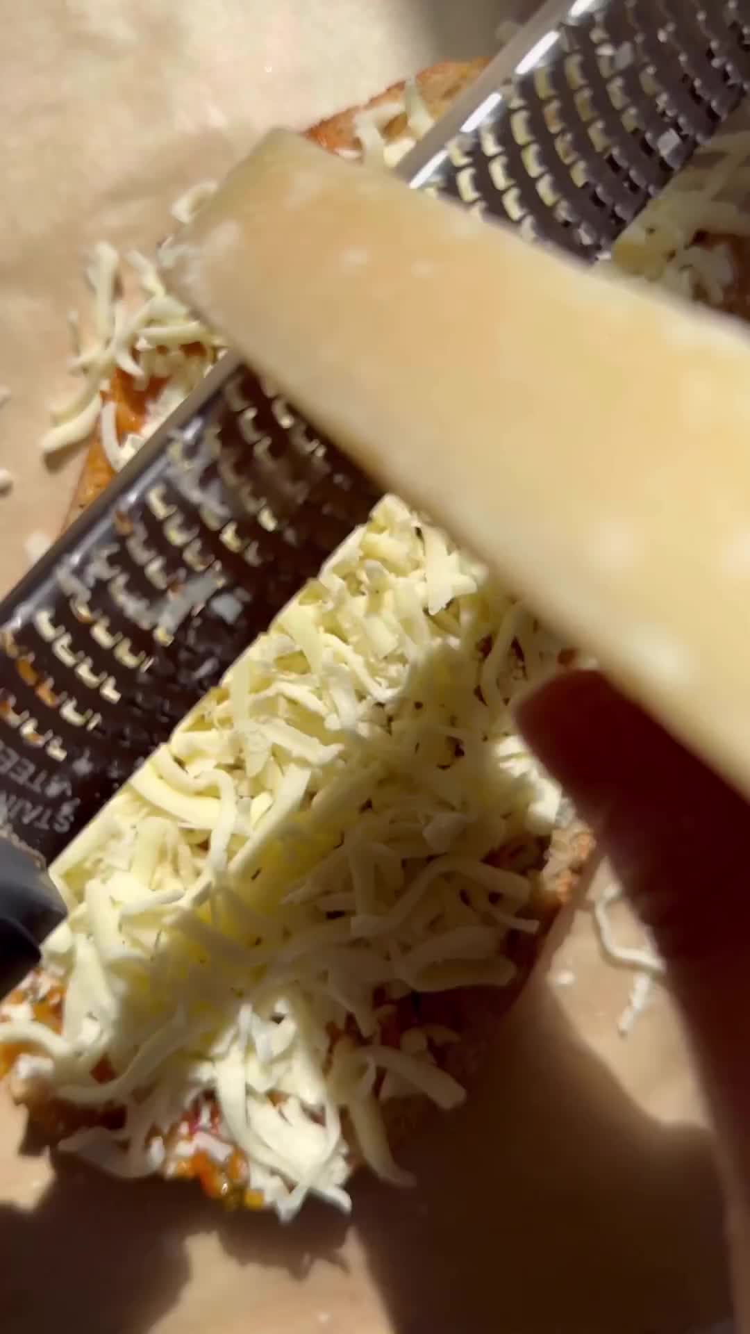 cheesy garlic bread bikin ngilerrr