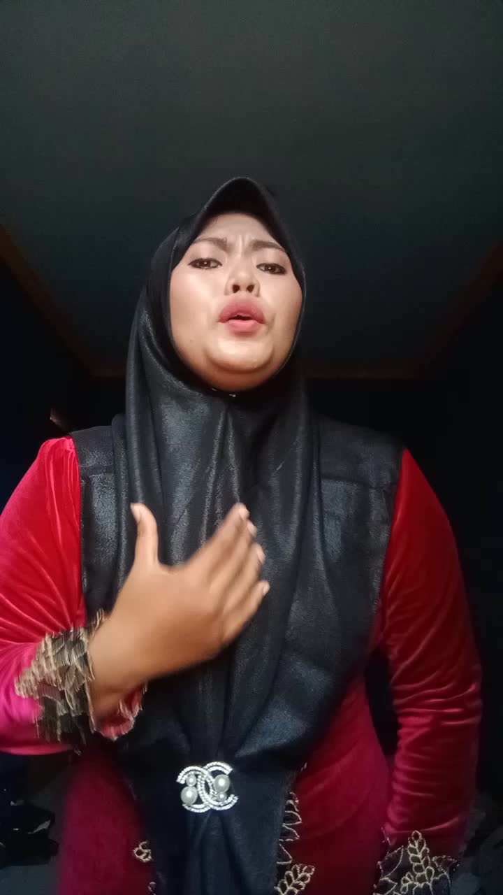 Zainal (Rita S) tak mungkin kita bersatu dalam ikatan cinta yg di dambakan,maafkan jika aku memilih mengei