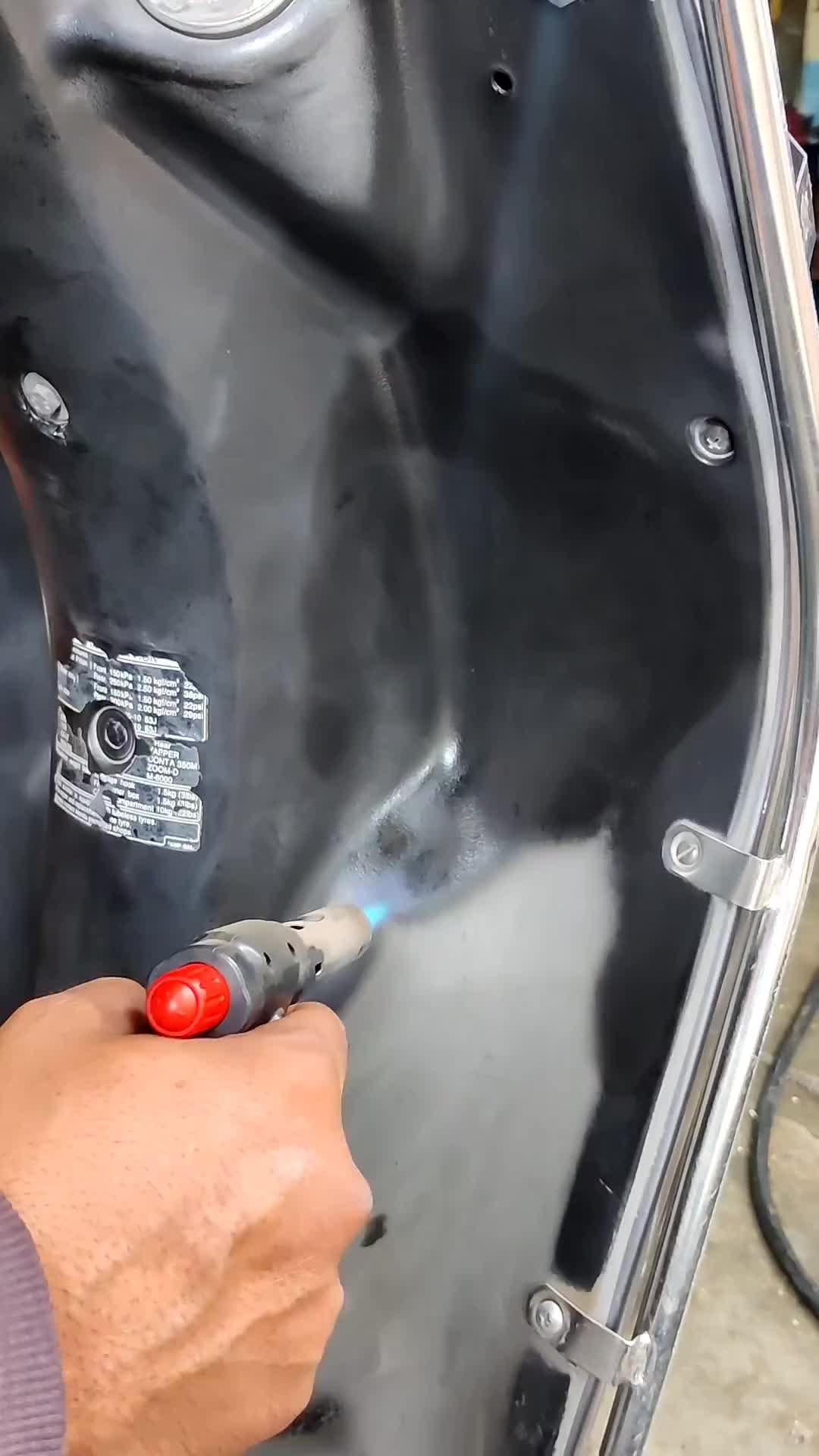 tips menghitamkan dashboard motor