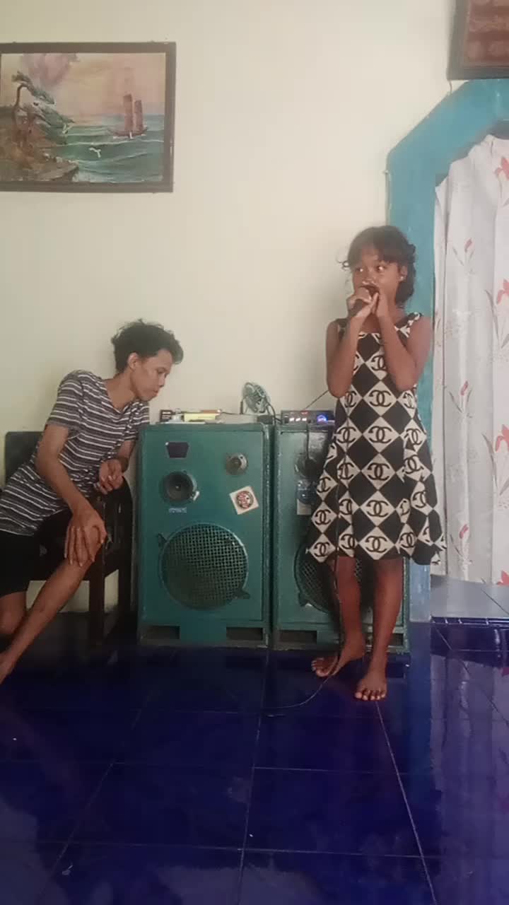nyanyi lagi yuk
