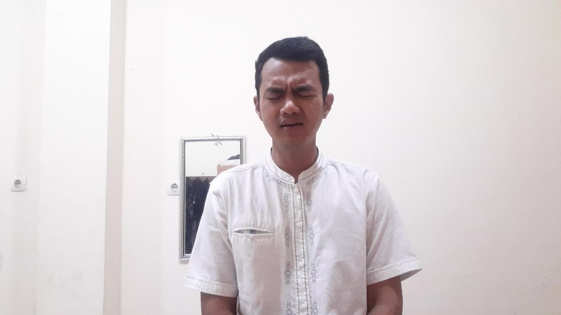 iron_24 tahun_LOMBOK_Ungu-Jalan panjangku