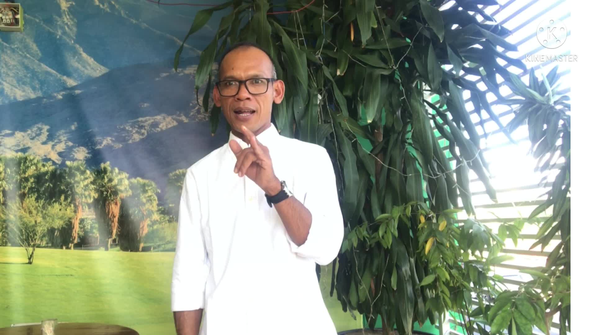 Ayam Bakar Siram
Usman M Nur
Usia 46 
Batam Kepulauan Riau
#Auditiononlinemci9