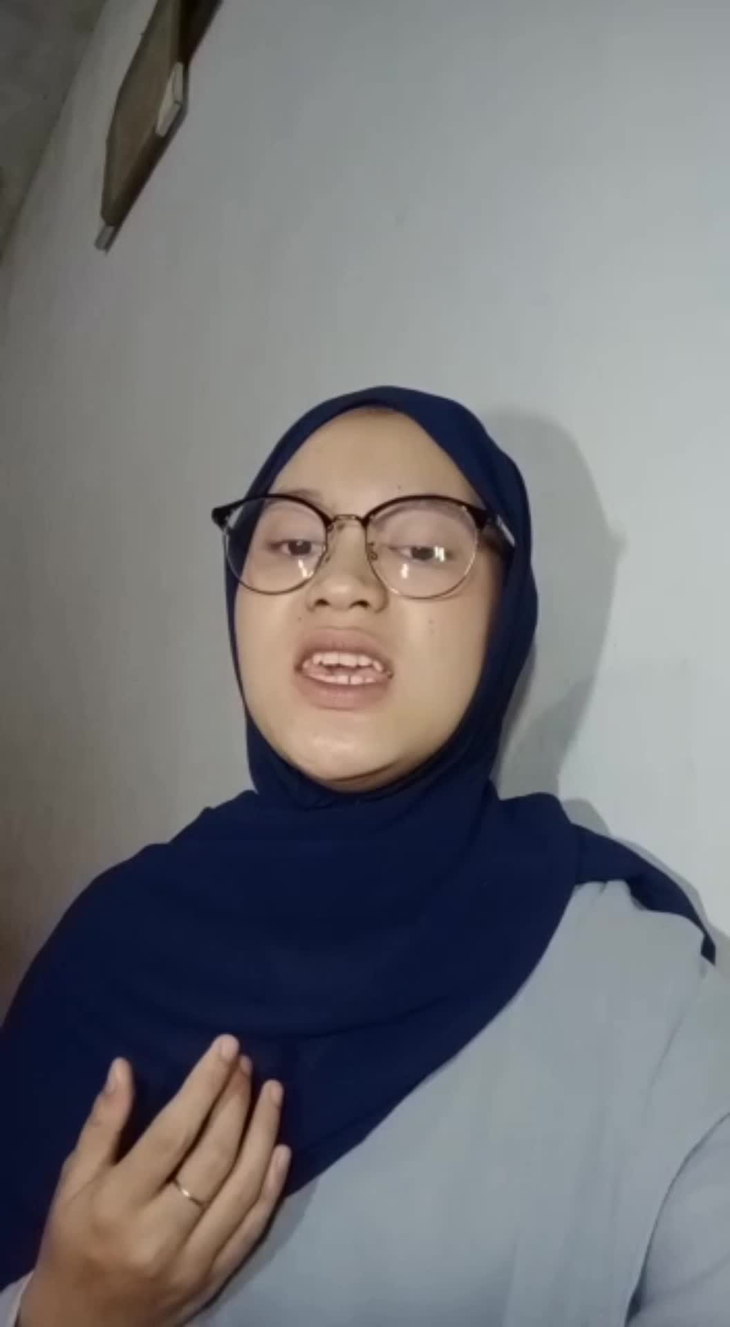 Assalamualaikum. Ralita Yustiana_21_Bandung_Al'Musthofa

