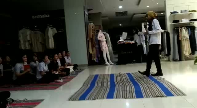 mari bersholawat ber sama ferdi febriant datang dari prum karawaci tangerang