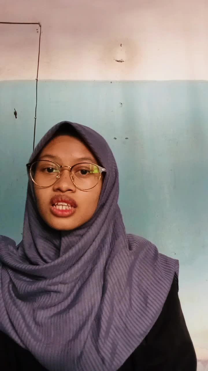 XFI2021 SOLO SYIFA URROSYIDA 19TAHUN KEDIRI GIFT OF A FRIEND - DEMI LOVATO