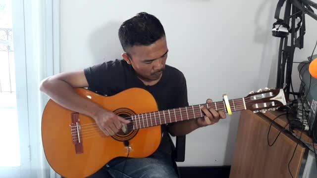 treat you better cover fingerstyle arr by sara
