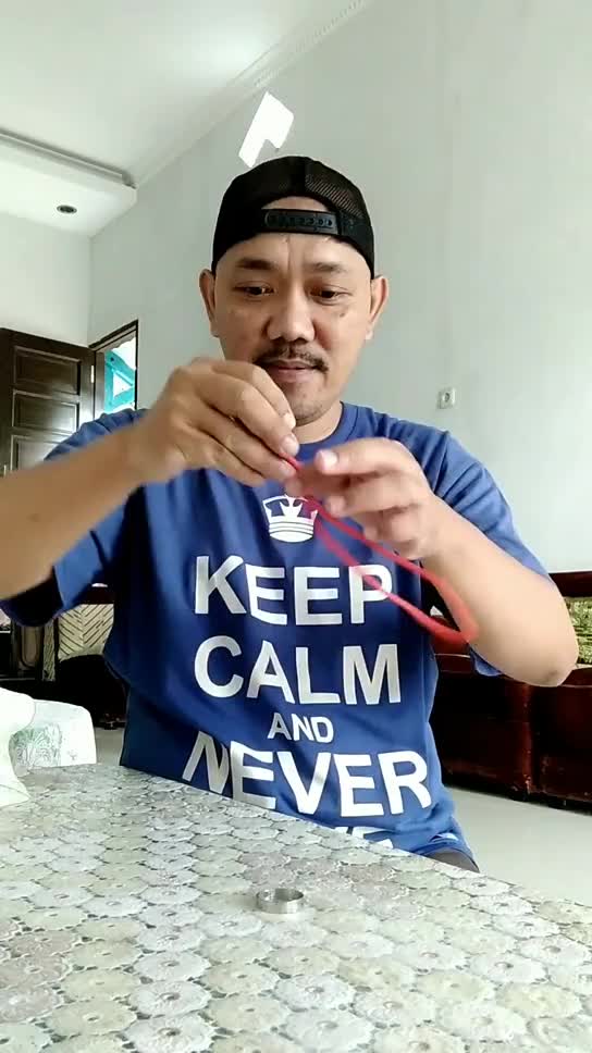 Aksi sulap tali dan cincin (tutorial)