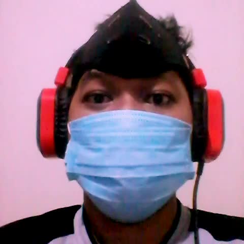 Hai saya Armano asal dari sulut. prokes pakai masker. Lagu listen. Lagu Givethanks. suara basshardcore