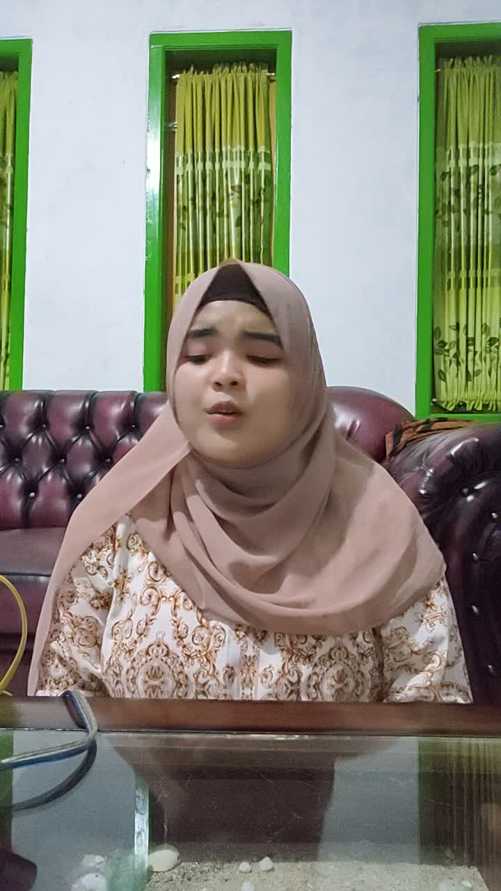 ARINA MULYATI_Bandung, 6 Februari 2001_20 Tahun_Bandung Jawa Barat_Judul lagu :Gambus Ala Baly (على بالي) 🌹#voiceoframadangtv .❣️