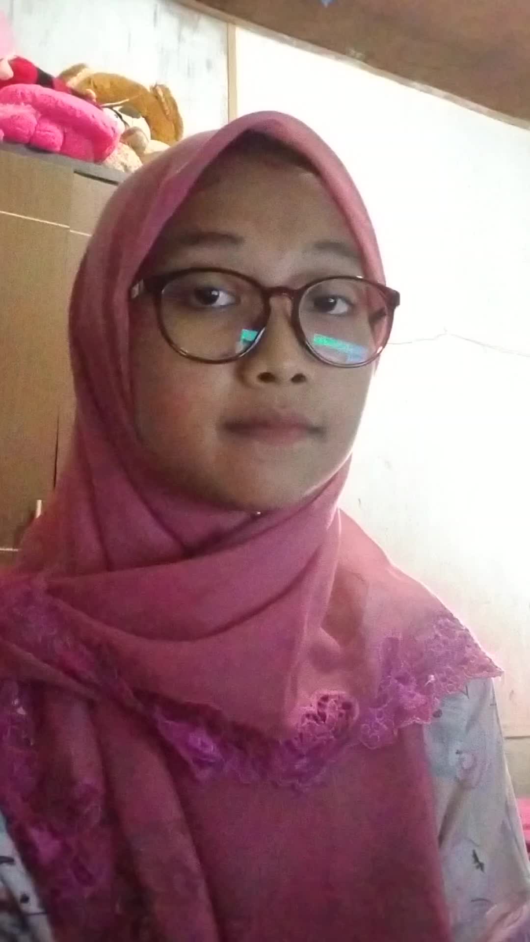 Zanna Nurpiana, 19 tahun, Bagan Batu Riau. The voice of Ramadhan "Antassalam"