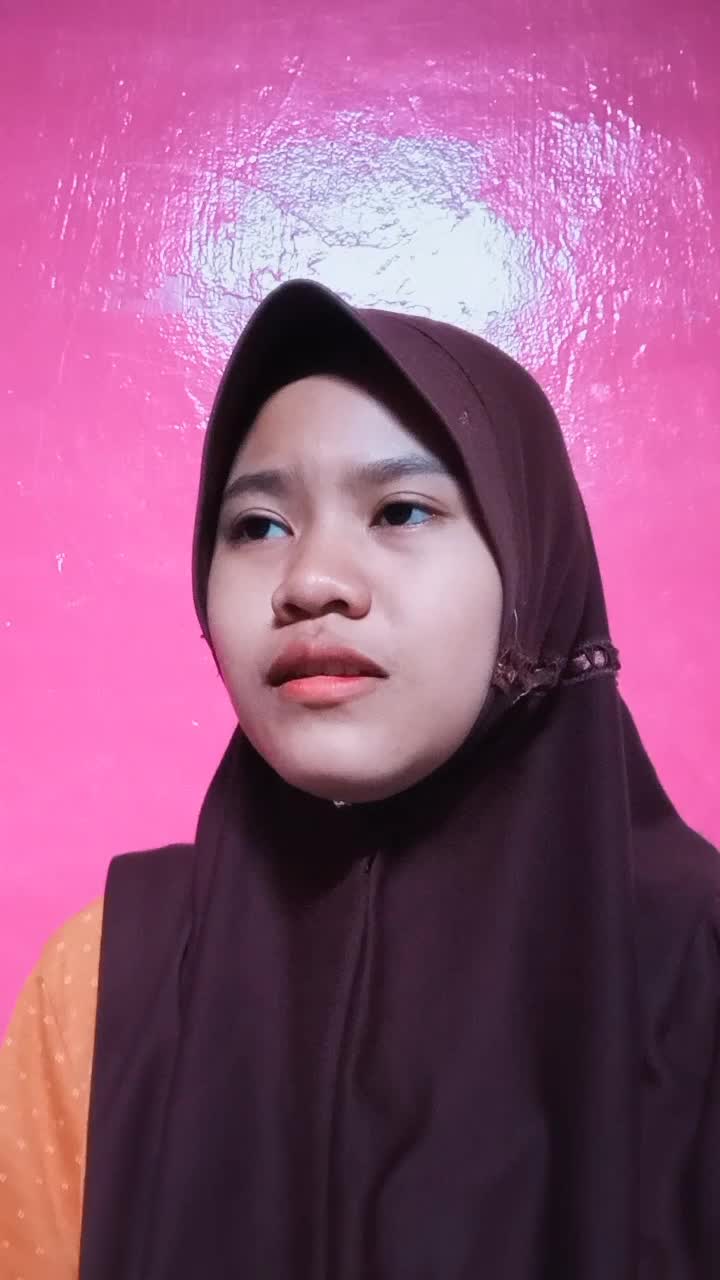 TINBS Ferawati Kota Garut 22 Tahun Good day - IU 