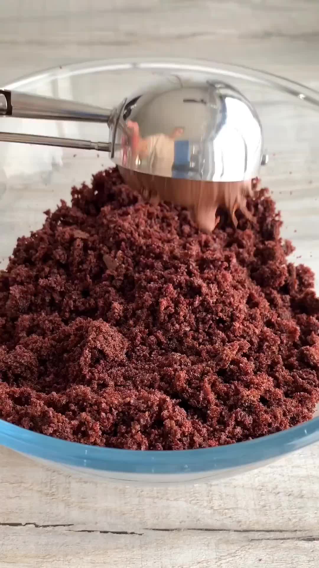 yang suka nyemil cokelat yukkk