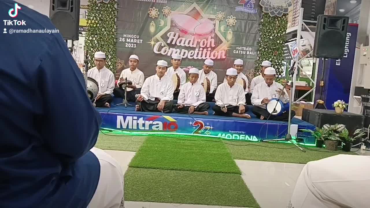 alkhamdulillah juara 2 lomba hadroh tingkat umum se bali.. 😘😘