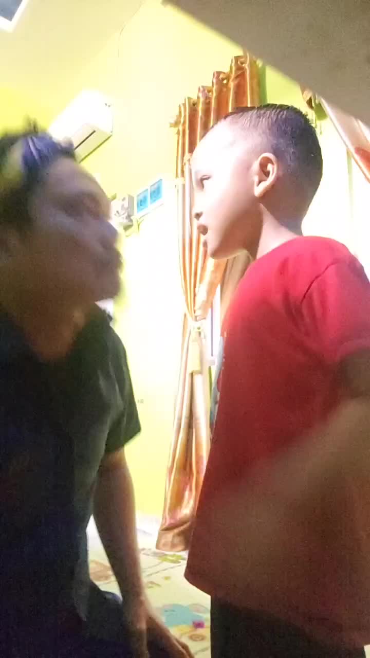 (Pikiran sama Raga beda) di buang sayang toLong bantu Love vote foLow share komen thanks for watching