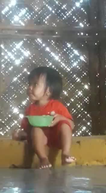semua tak terasa sakit jika kita menikmati nya