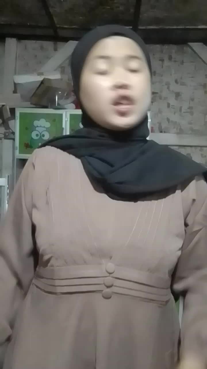 mutiara qolbu ingat jangan suka hibah Bu ibu, jangan lupa di like and vote ya terimakasih ☺️🙏