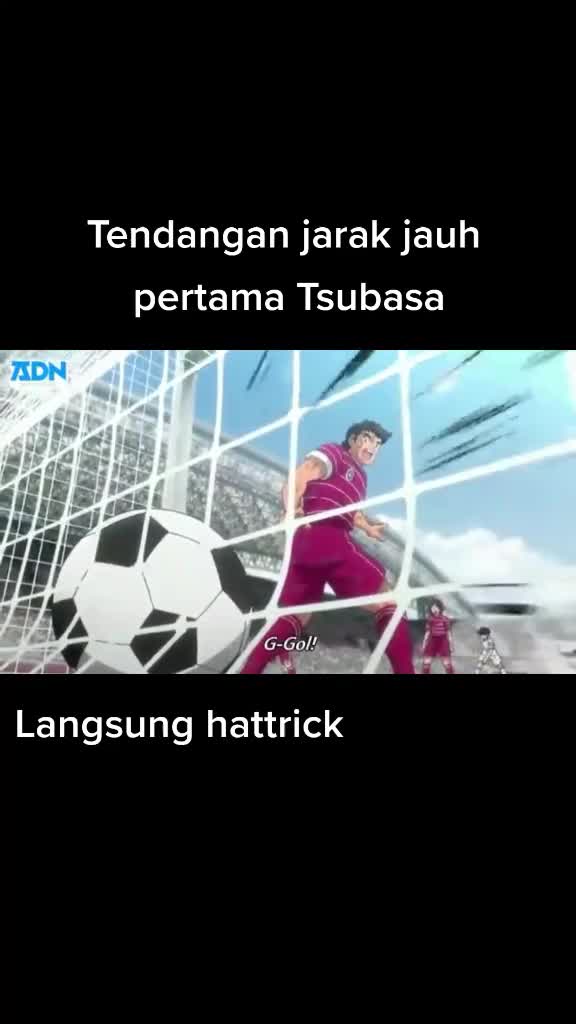 Tendangan jarak jauh pertama tsubasa