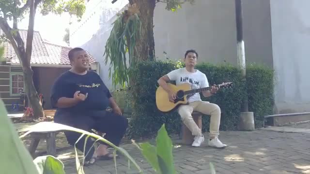 Cover Lagu "Cidro" versi Bahasa Indonesia. milik alm om Didi Kempot. original versi saya