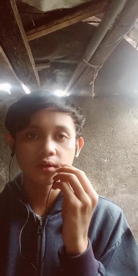 Anak dari seorang pemulung ini semangat menggapai impiannya. SEJUTA LUKA - Doni (Sidoarjo) #AuditionRisingStarIndonesiaDangdut
