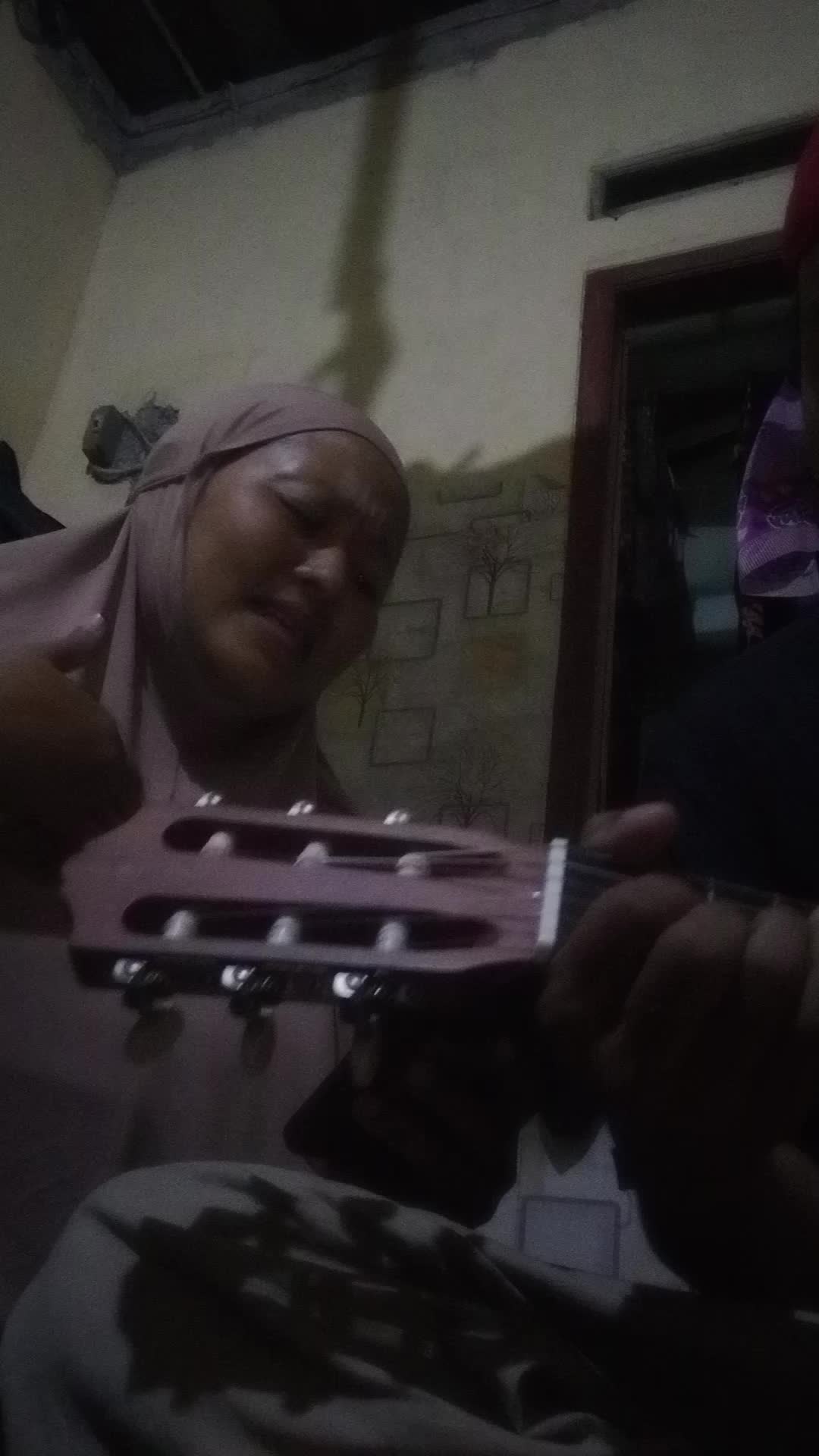 cover jiwa yang bersedih 