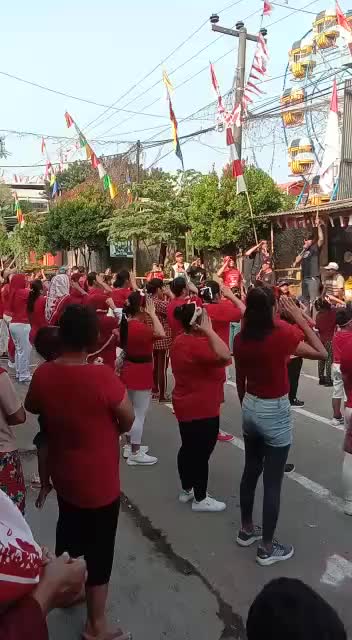 MERDEKA (Upacara Hut Ri 17agst) sebeLum Lomba nyanyi Lagu kebangsaan di buang sayang toLong bantu Love vote foLow share komen tq for wtching