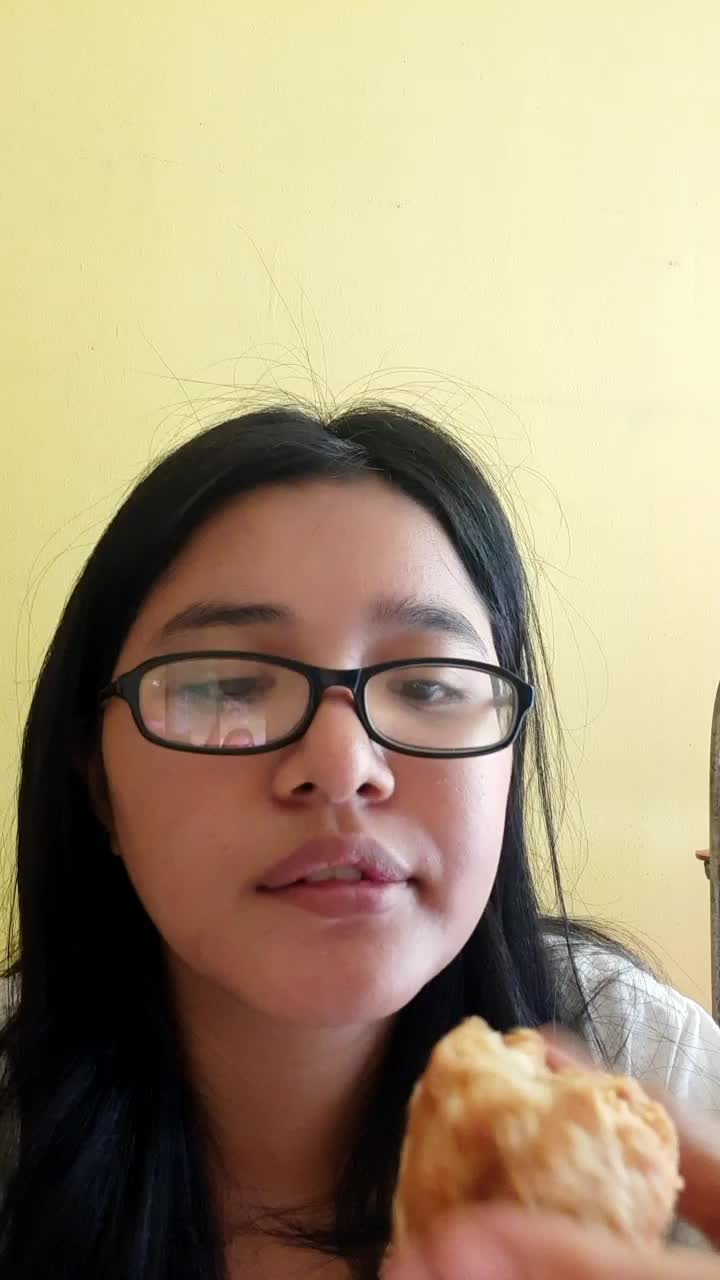 roti ketawa dari pesta