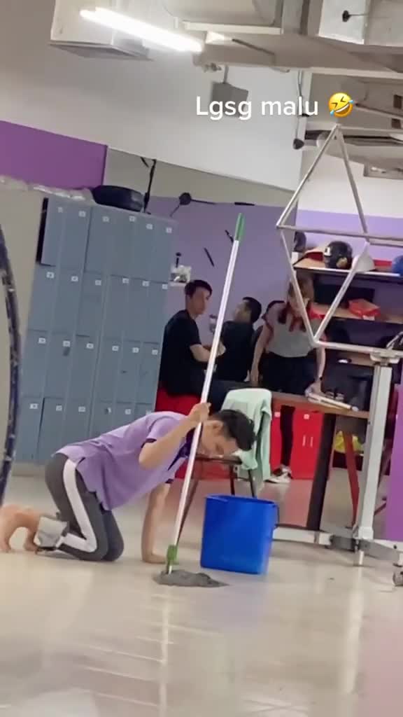 Makanya Pelan-Pelan Aja Bang