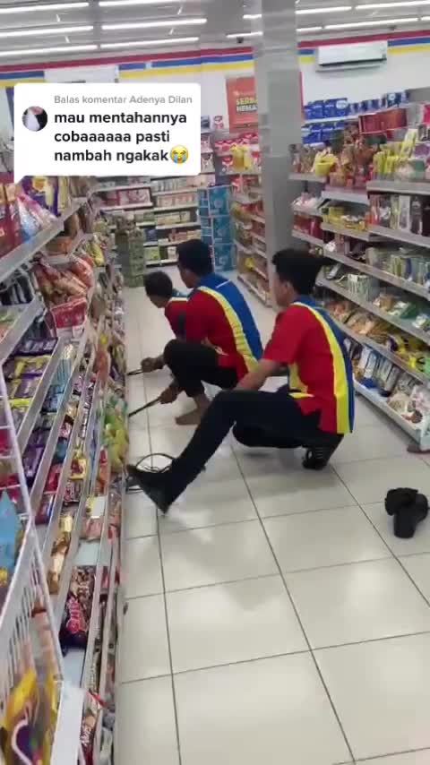 Abangnya Kesedot