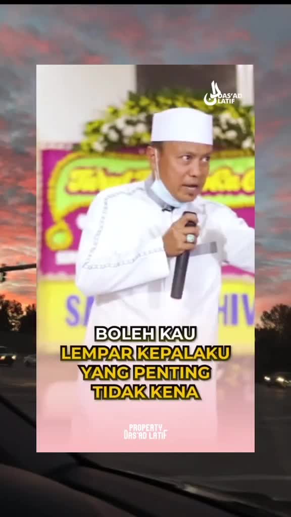 Jangan sekali2 kau sakiti perasaan ibu saya 