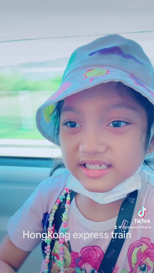 Jalan jalan bersama teresa 8thn presenter wisata anak🥰instagram@teresa_sylviliana