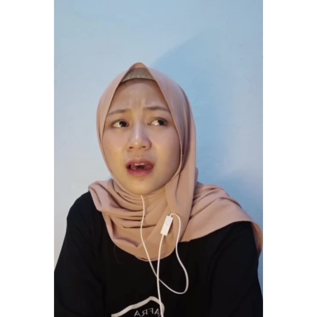 shela juliana_19 tahun_Bali_Al-wabaa'