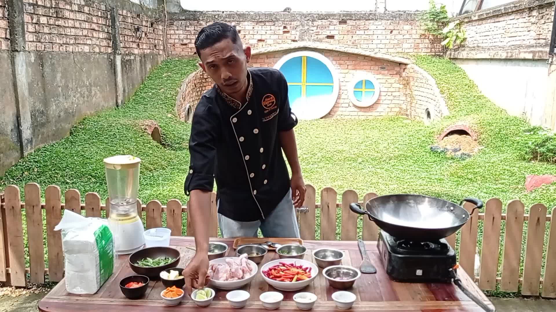 Ayam Woku-Woku Sepenuh Hatiku ala M. Indra Maheswara Jambi.. #onlineauditionmci8 @Rctiplus