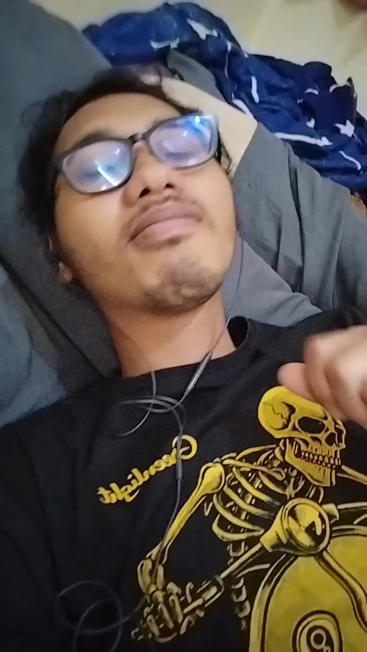 cinta luar biasa