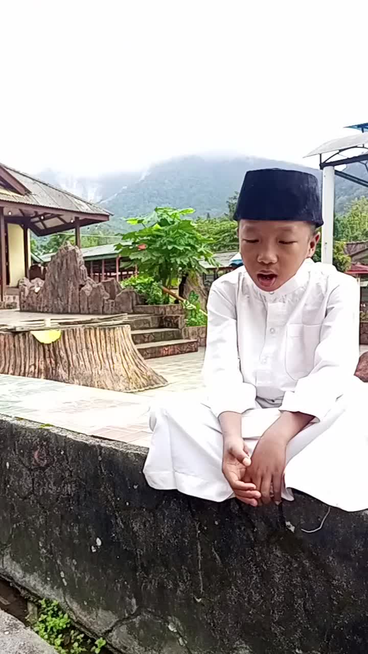 MUHAMMAD FATHIR SIREGAR ASAL MEDAN