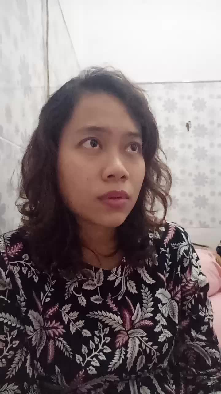 kita gak kemusuhankan yakk 😂😂