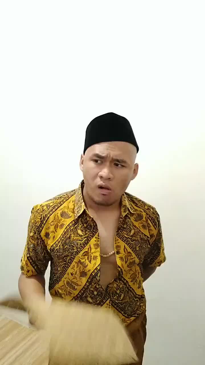 Alhamdulillah, baru sembuh. jadi baru bisa bikin video lagi...salam sehat yaaa...like vote ande follow ya.. ☺