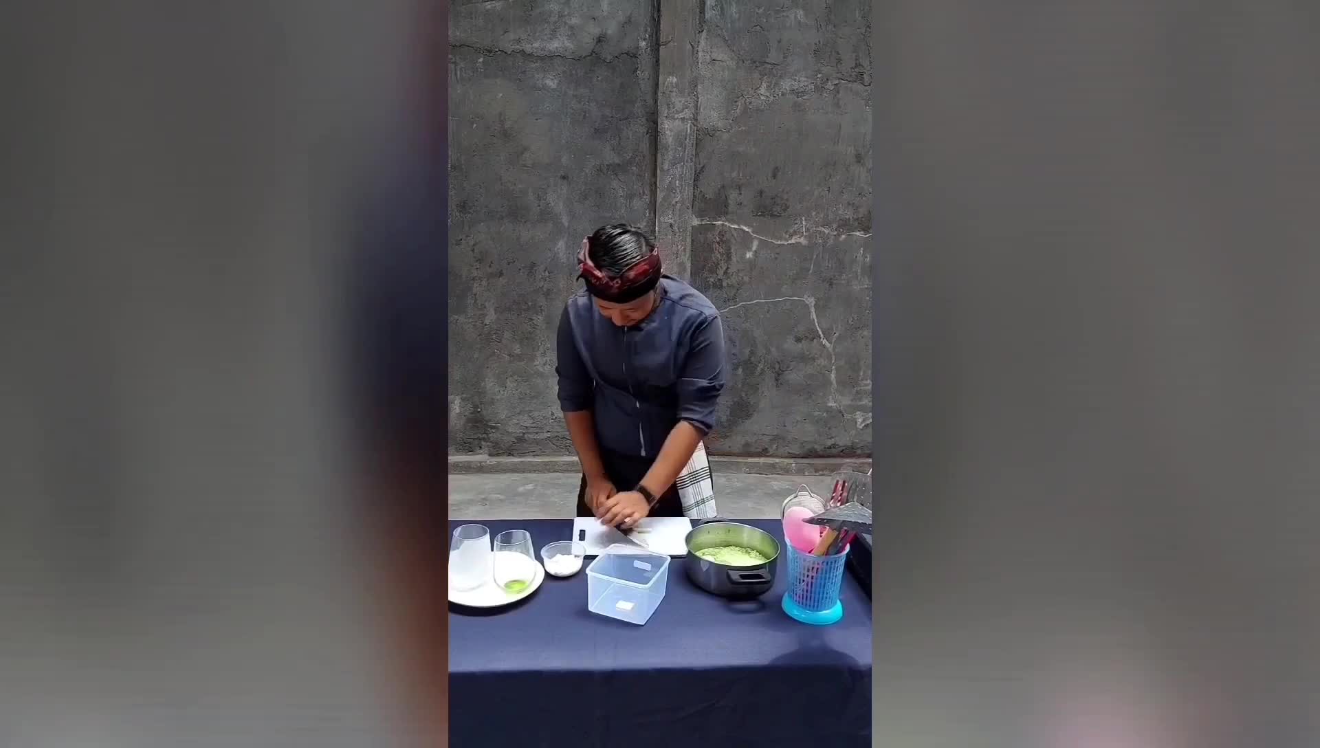 Masakan Tradisional indonesia. Nasi Campur Khas Bali.#onlineauditionmci8