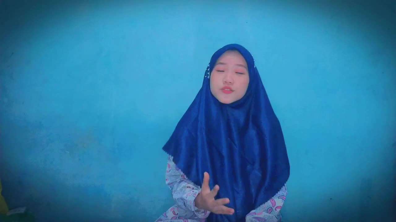Bismillah.Ya.Asiqol.Mustofa.  Devi Safitri|21 Tahun| Tangerang 