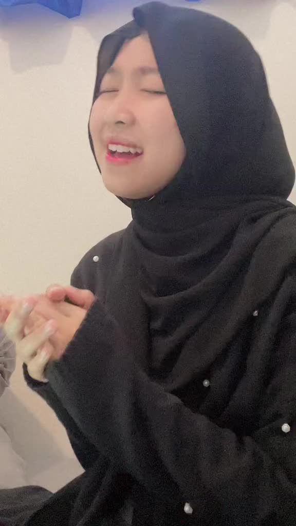 IDOL_XII ANISA ALYANA 23TH JAKARTA Bahasa Kalbu & Bawalah Cintaku