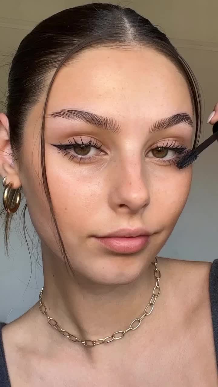 Tutorial eyeline buat pemula