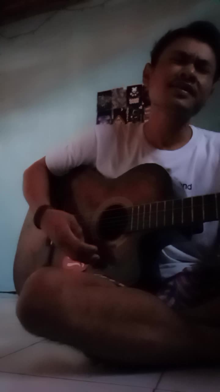assalamualaikum para suhu cover lagu St 12 