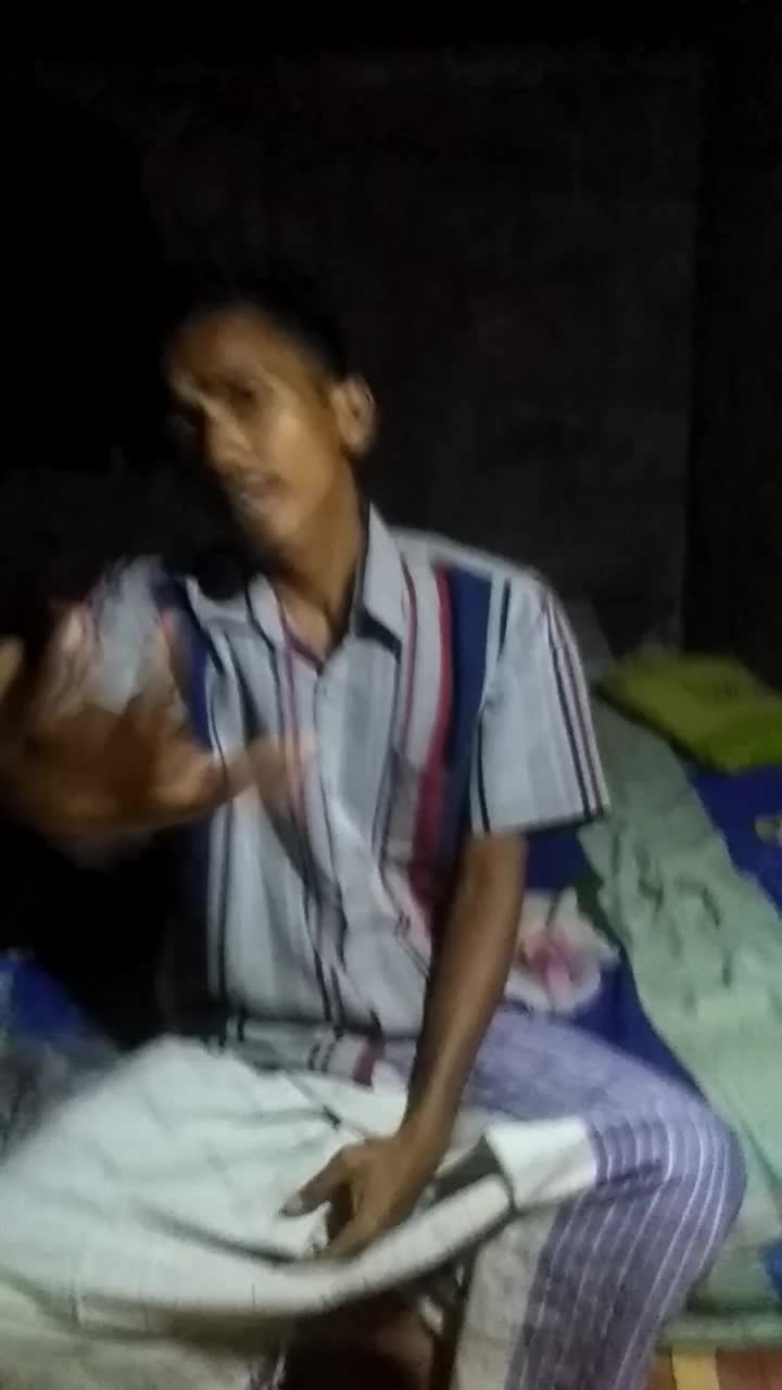 perkenalkan nama saya mulfi,judul lagu dia karang saya sendiri#Audition Rising Star Indonesia