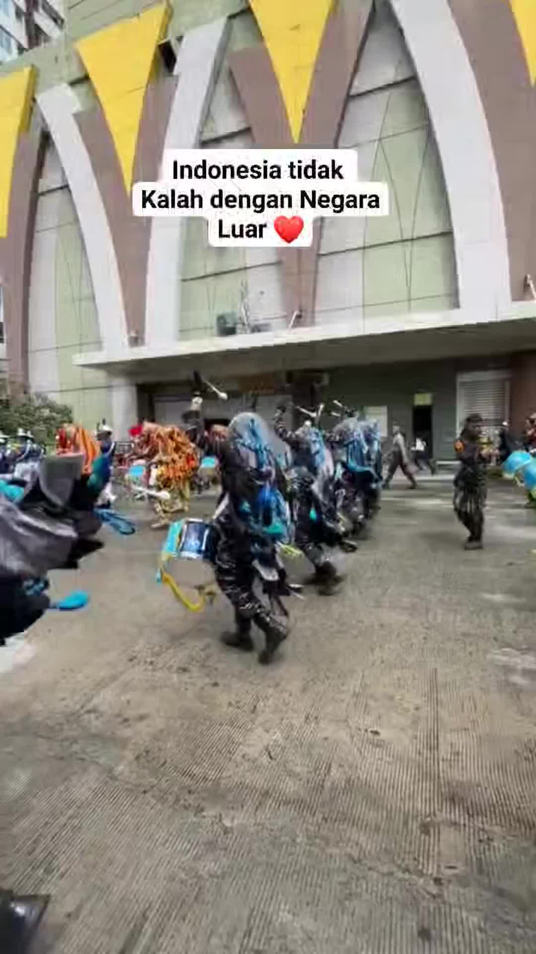 Para Taruna di Karnaval Nusantara Pontianak