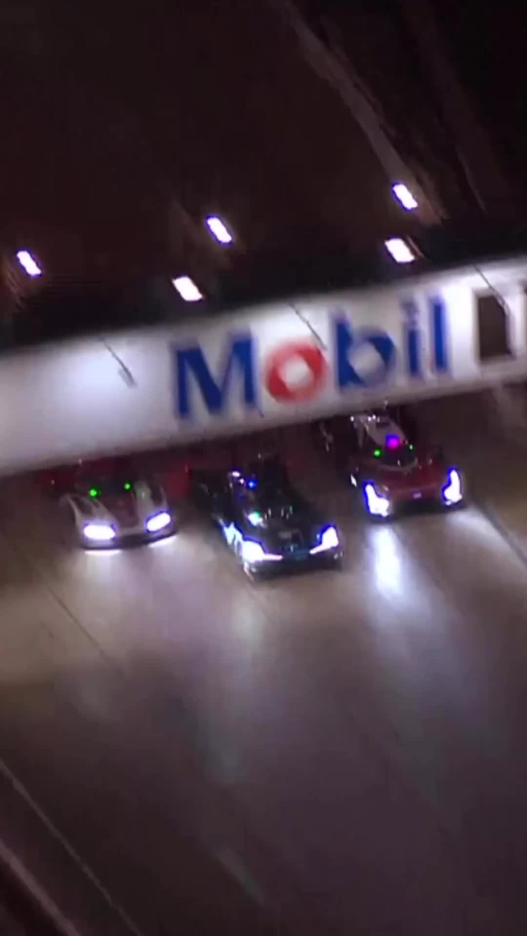 3 wide in the dark at sebring